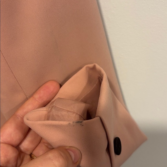 Forever 21 Blush Pink Blazer - Picture 6 of 6